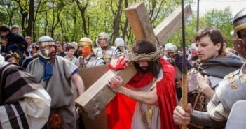 В одесском парке сегодня воссоздадут казнь Христа