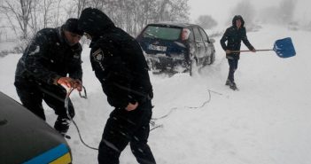 Визволення з сніжного полону