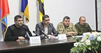 Життя в умовах військового стану