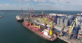 Одеський морпорт «замінував» п’яний житель Подільська