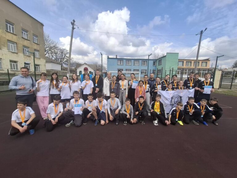 Шкільні ліги «Пліч-о-пліч»: у Балтській громаді змагалися юні легкоатлети